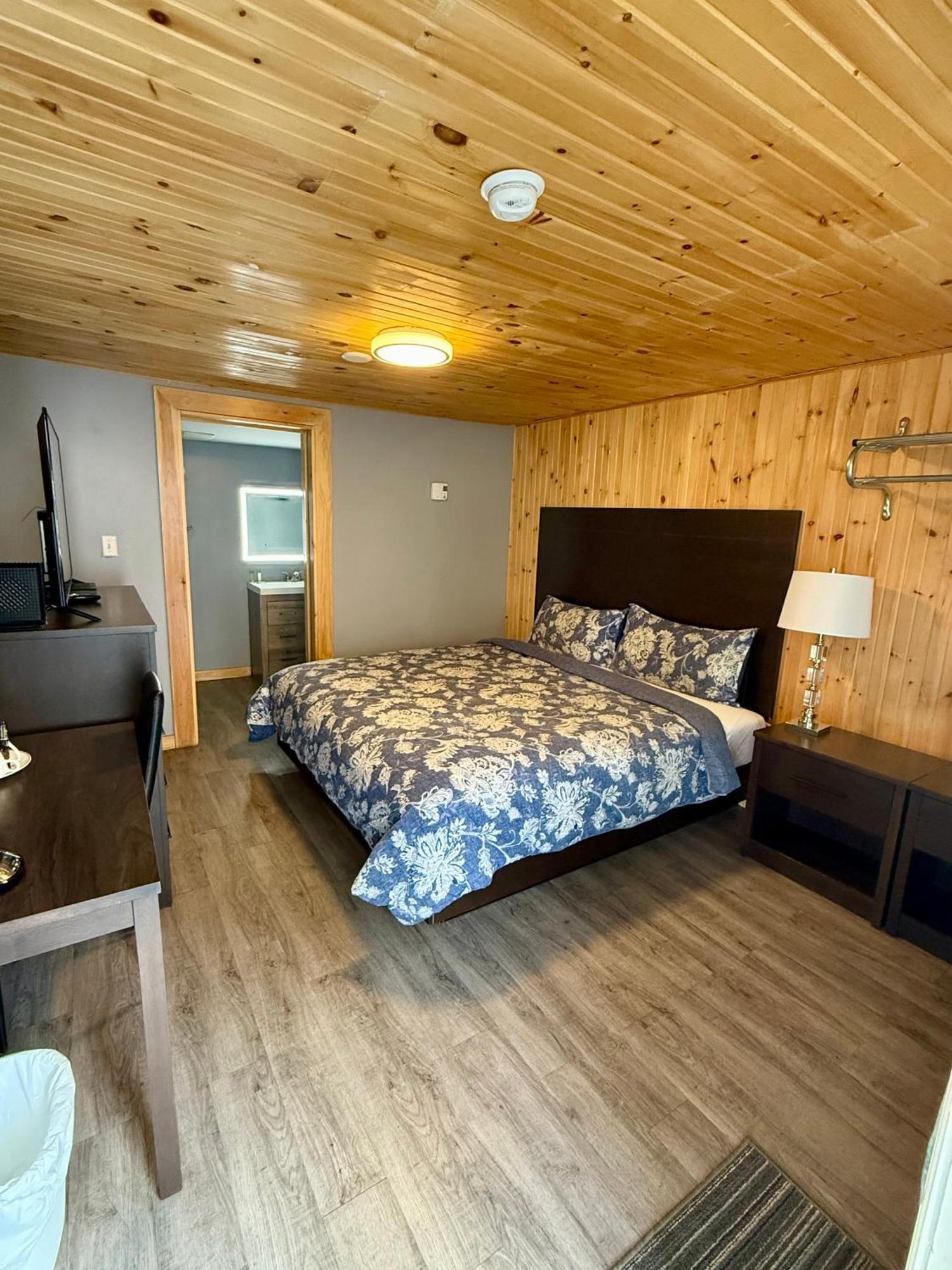 Mackenzie Motel & Cottages 셸번 외부 사진