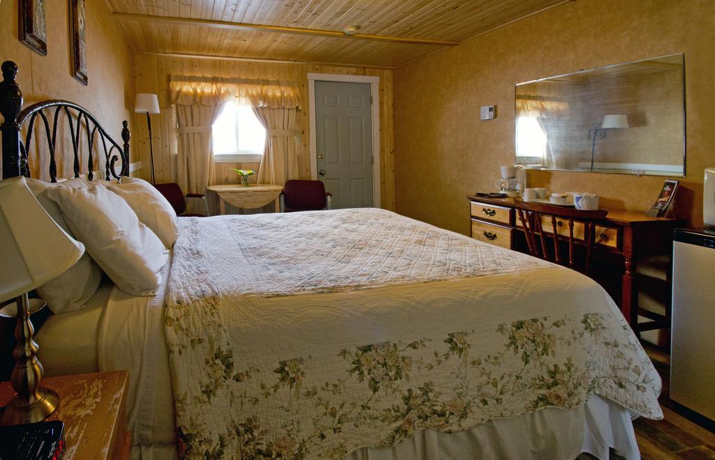 Mackenzie Motel & Cottages 셸번 외부 사진