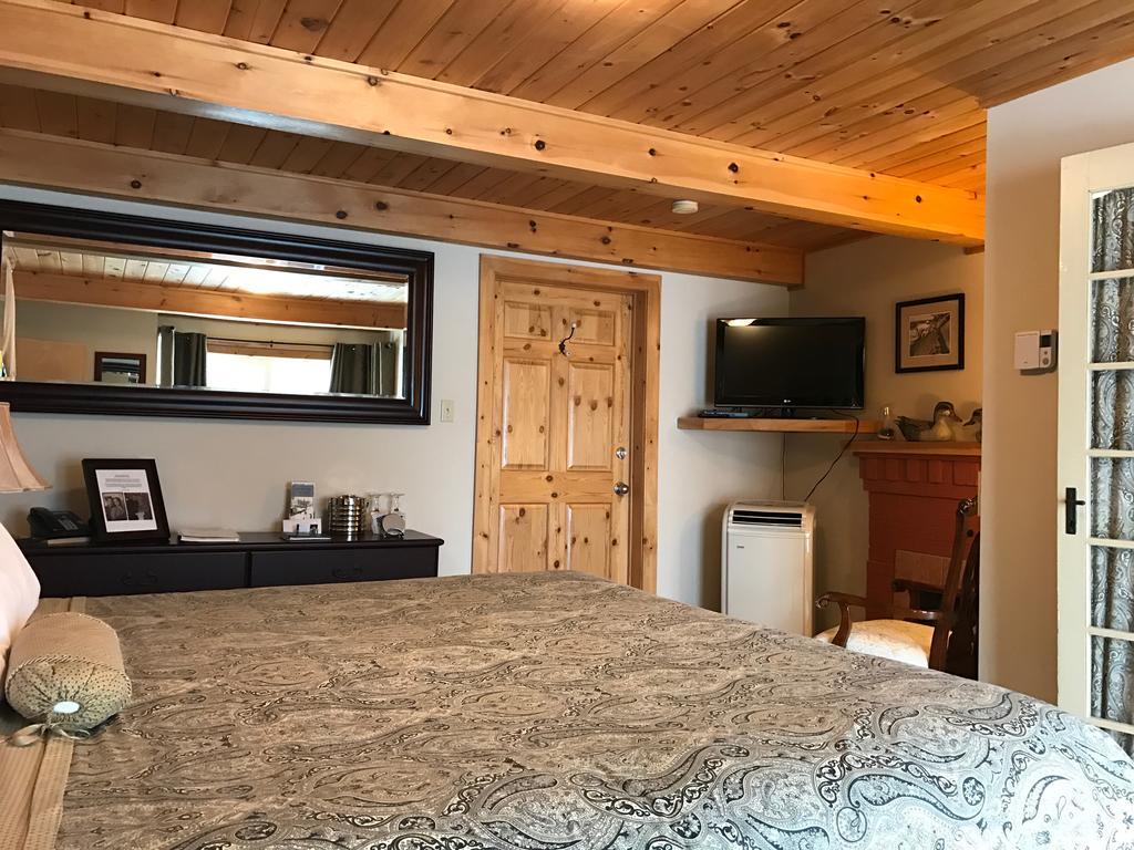 Mackenzie Motel & Cottages 셸번 외부 사진