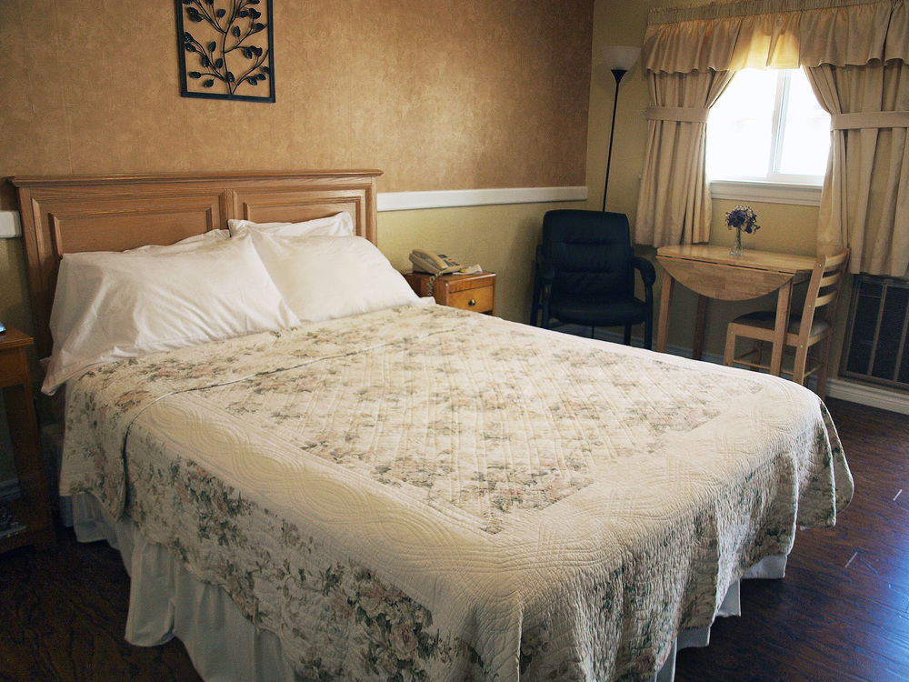 Mackenzie Motel & Cottages 셸번 외부 사진