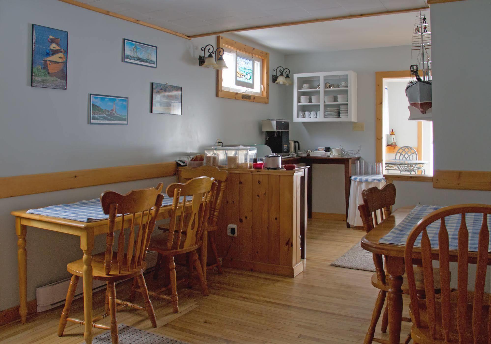 Mackenzie Motel & Cottages 셸번 외부 사진